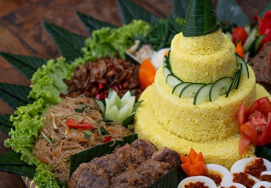 A Bali Celebration Nasi Tumpeng