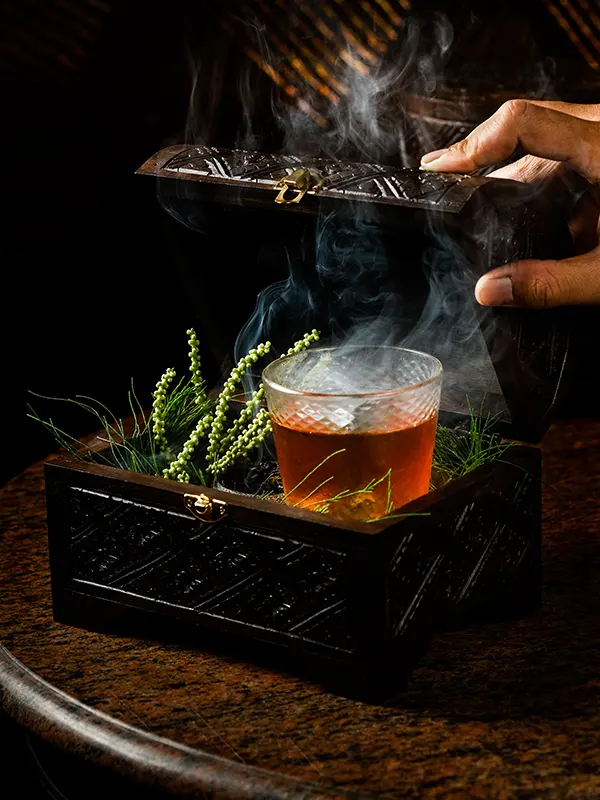 Pinstripe Bar